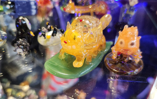 Glass Pop Culture Figure (cartoon/anime)