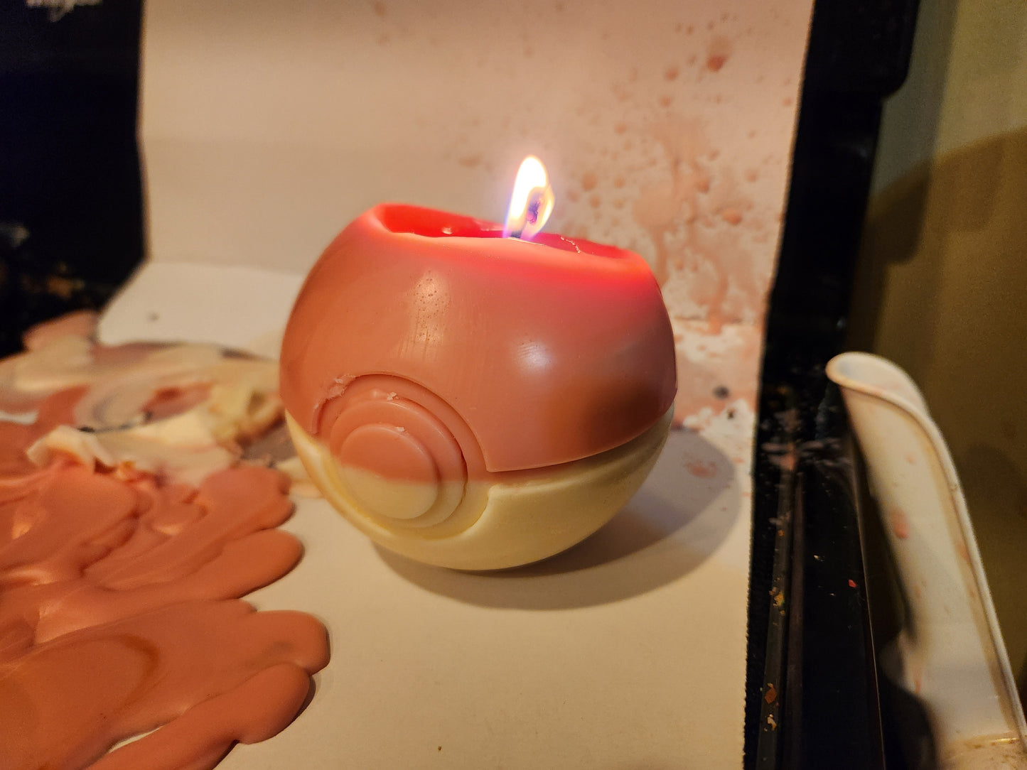 Pokeball Mystery Candle (Glass Pokemon)